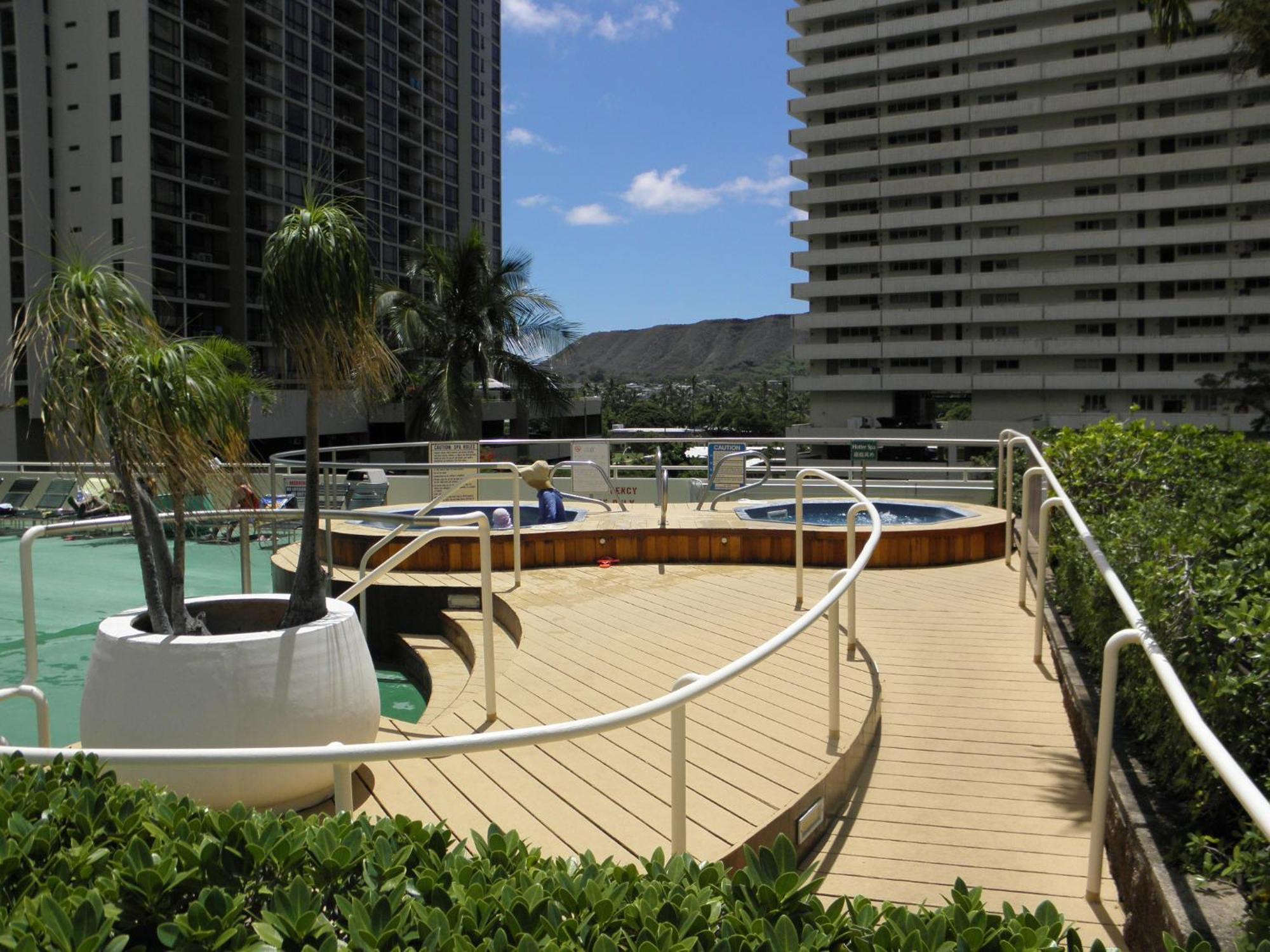 Mountain View Condo W/ King-Size Bed, Free Parking هونولولو المظهر الخارجي الصورة