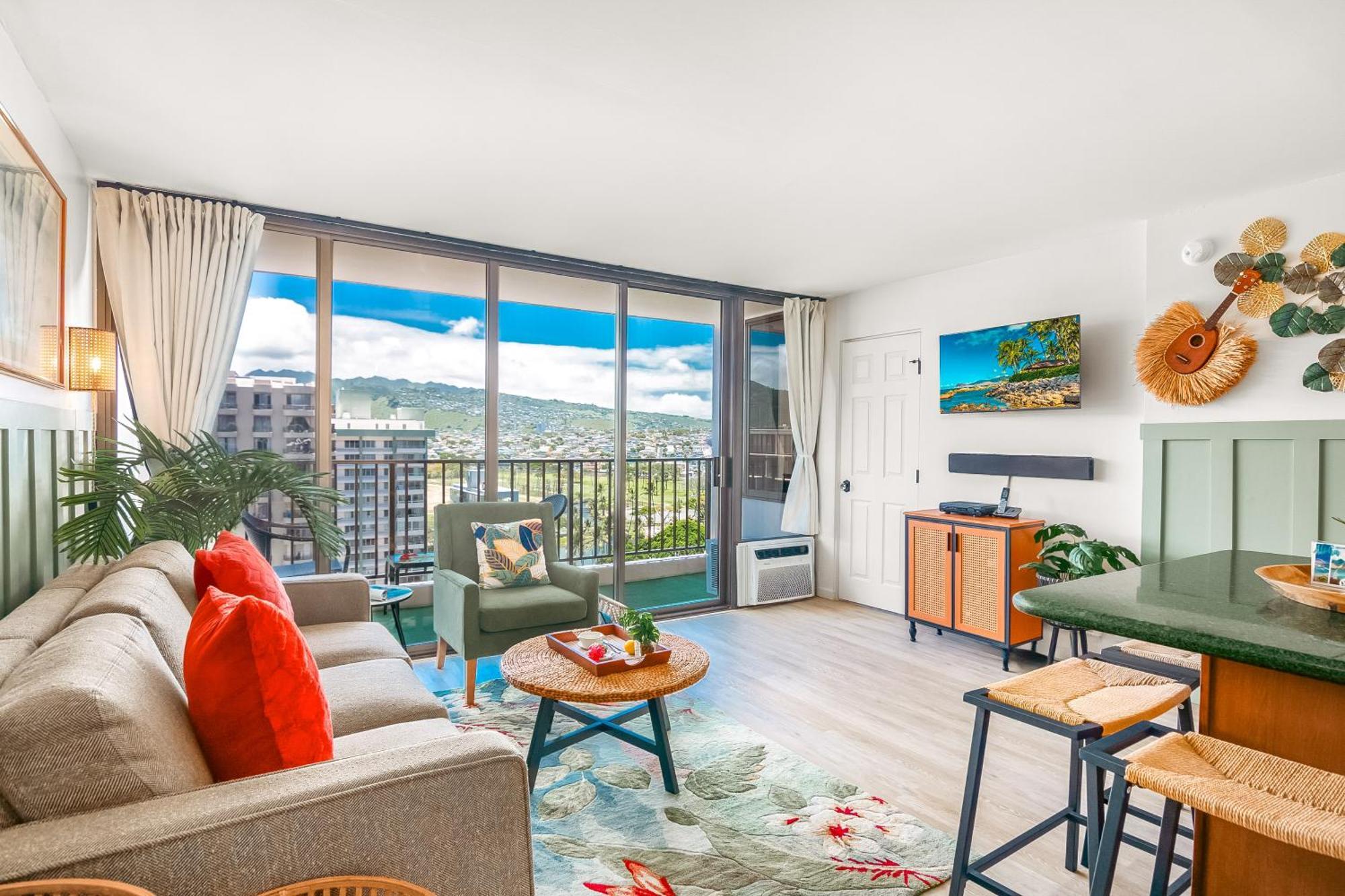 Mountain View Condo W/ King-Size Bed, Free Parking هونولولو المظهر الخارجي الصورة