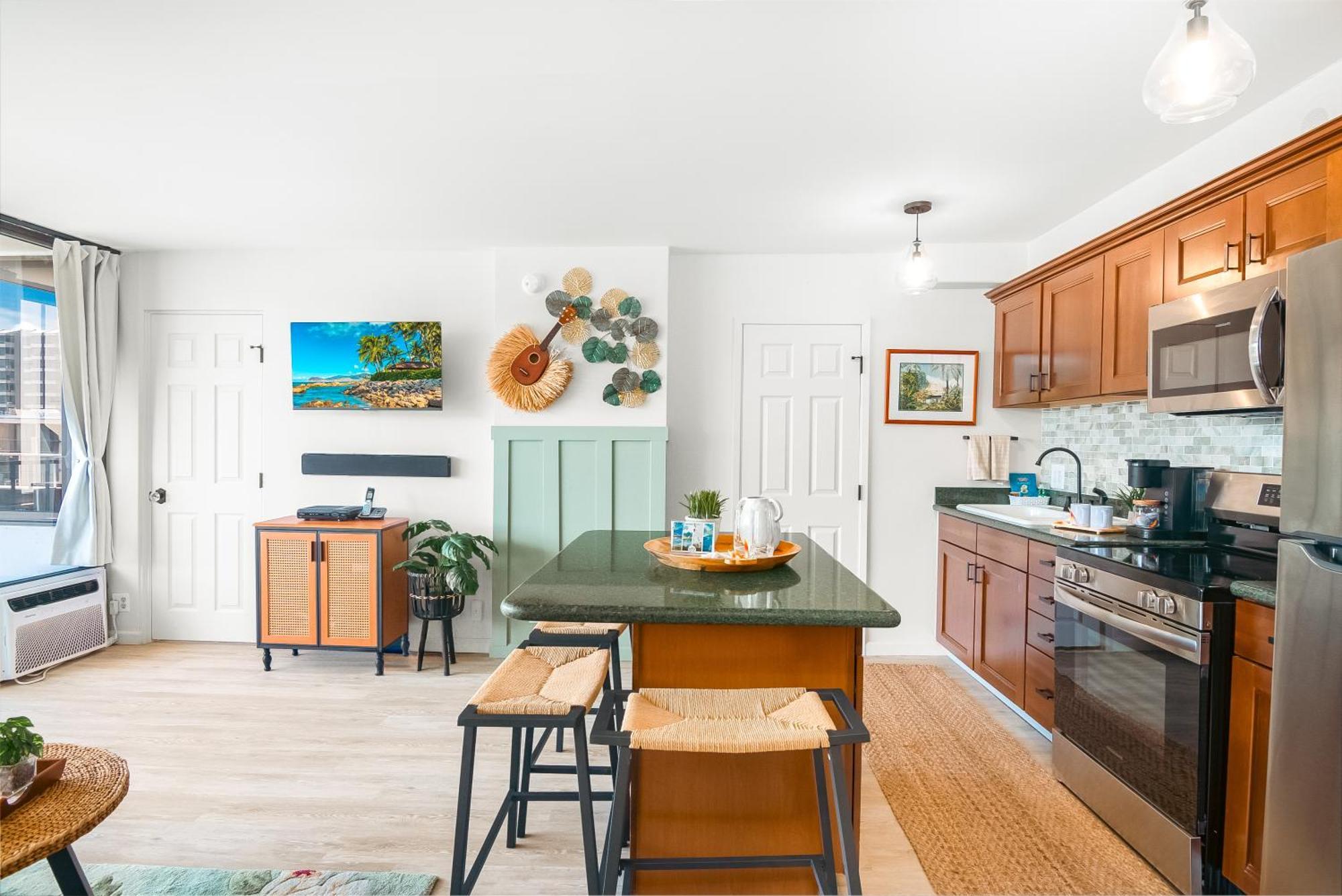 Mountain View Condo W/ King-Size Bed, Free Parking هونولولو المظهر الخارجي الصورة