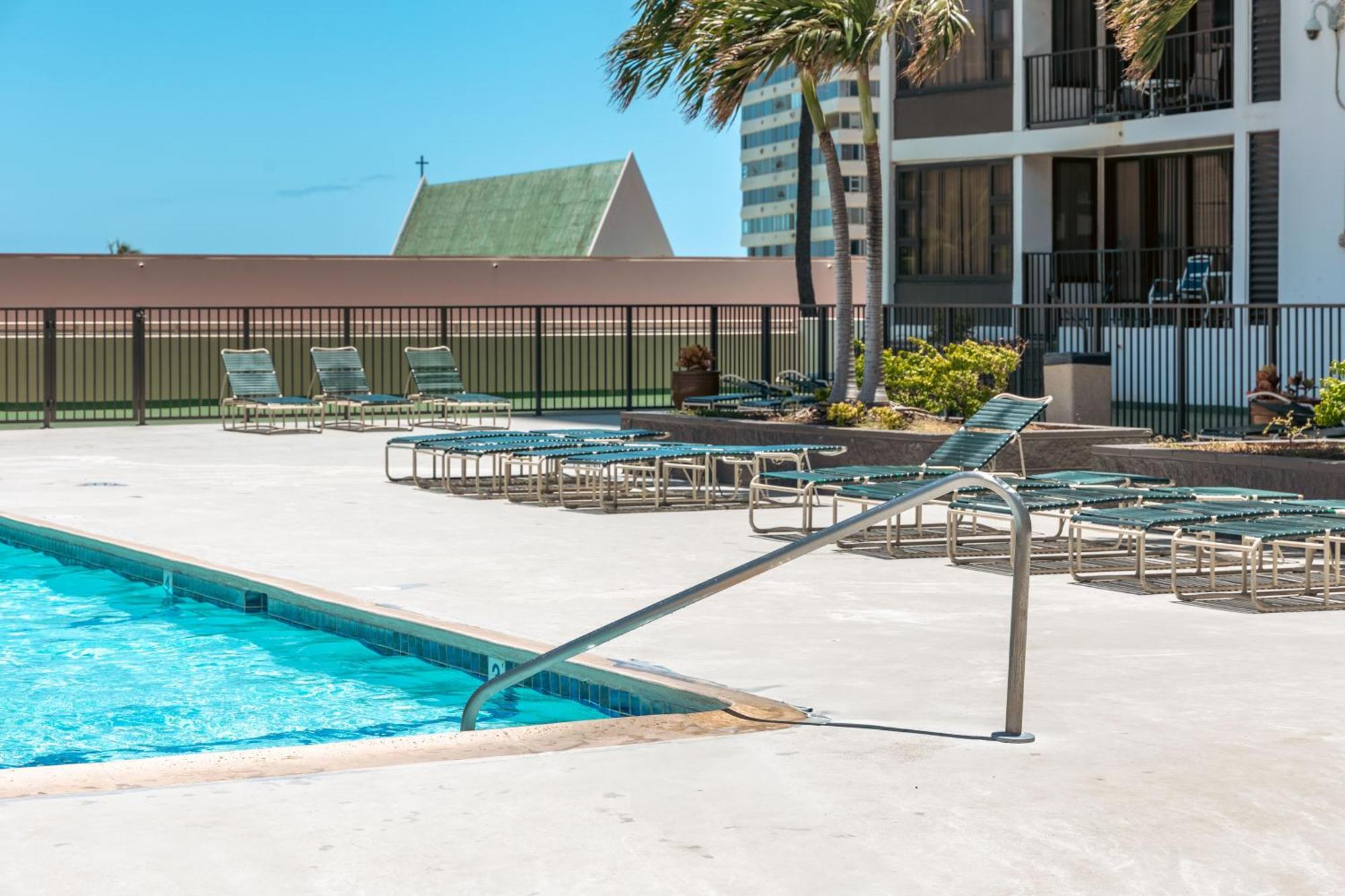Mountain View Condo W/ King-Size Bed, Free Parking هونولولو المظهر الخارجي الصورة